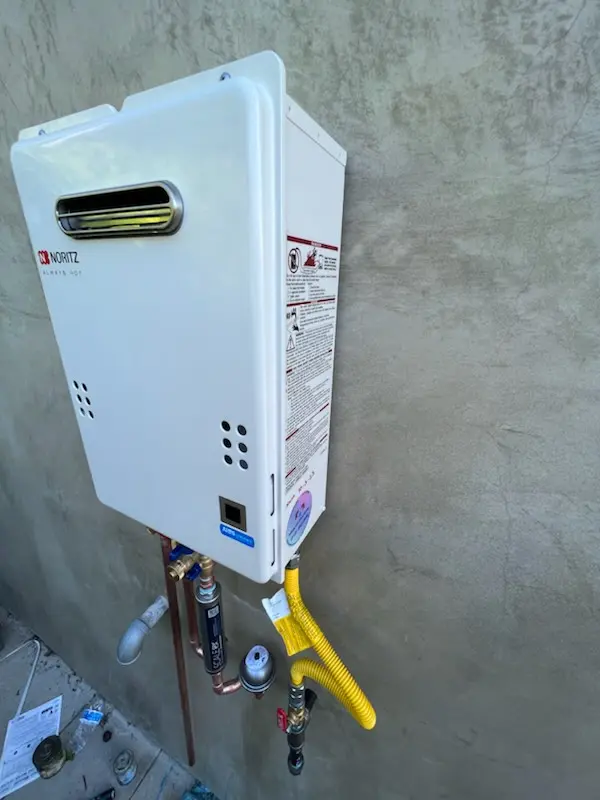 Tankless water heater installation for Brownbacks homes